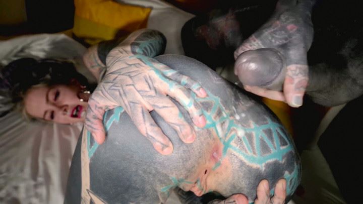 Tattoos, Fucking, Blowjob anuskatzz bangkok bang cock anal fucktape