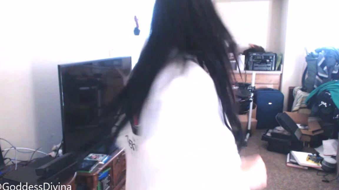 Princessdi Karate Feet Kick