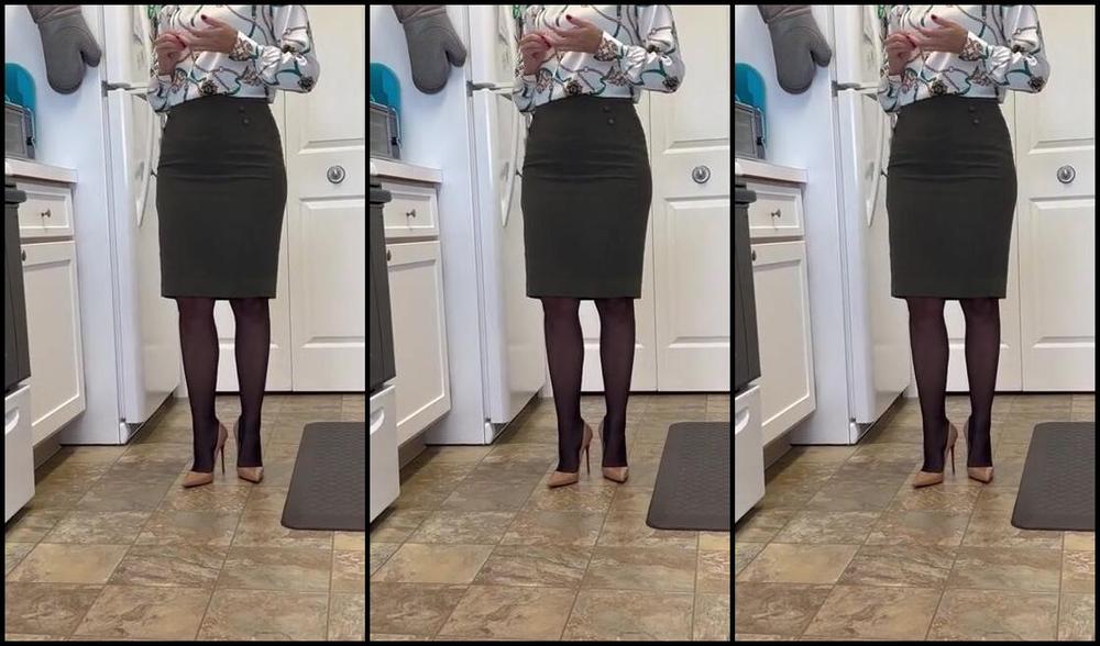 Hergoodtimeinheels Nicknamed Hergoodtimeinheels Onlyfans Dm For Custom Videos