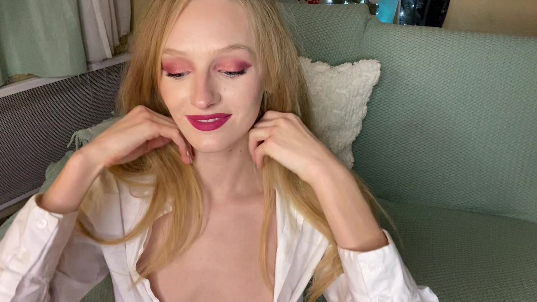 Asian,Blowjob,Boss/Employee,Cock Worship,Eye Contact kwgirlx worshipping my asian boss cock ManyVids