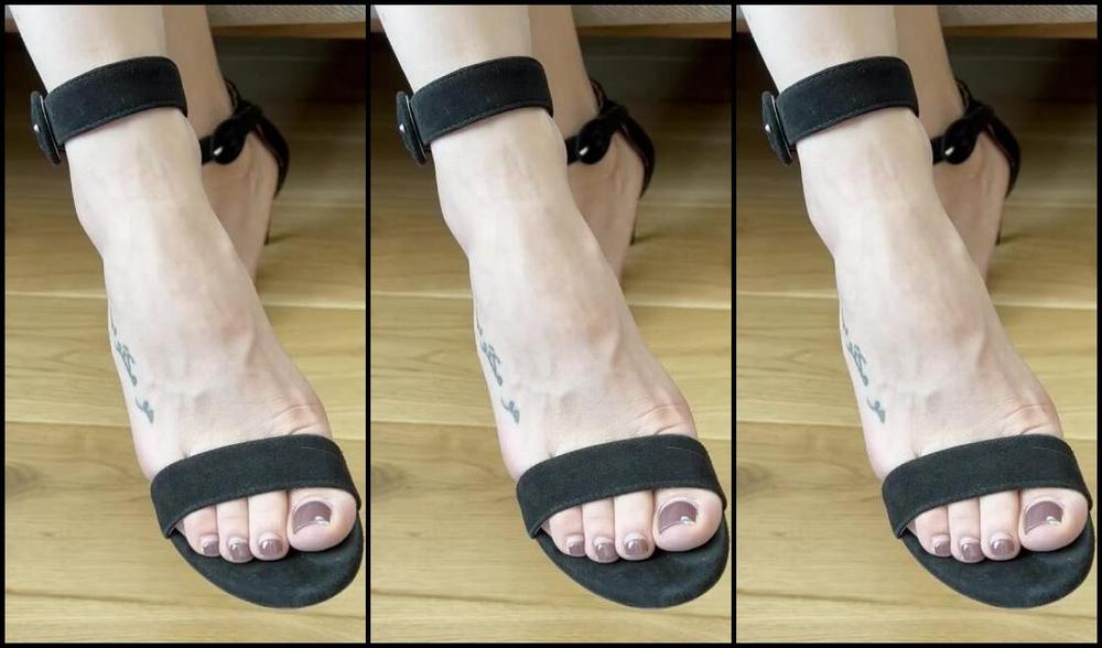 Mistresanna Onlyfans On Your Knees Worship My Heels Foot Boy G