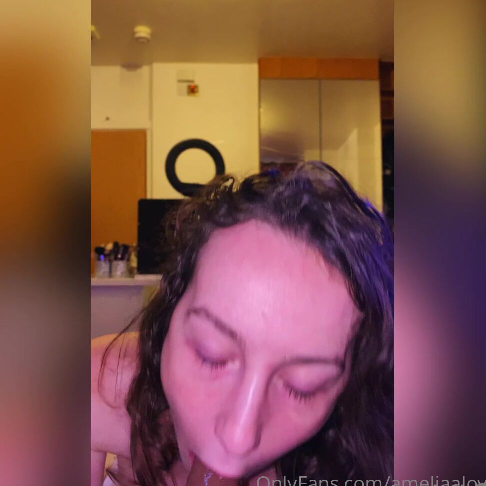 Effiesnow Pov Imagine This Is Me Sucking Your Big Cock Spitting And Gagging All Over It Until You