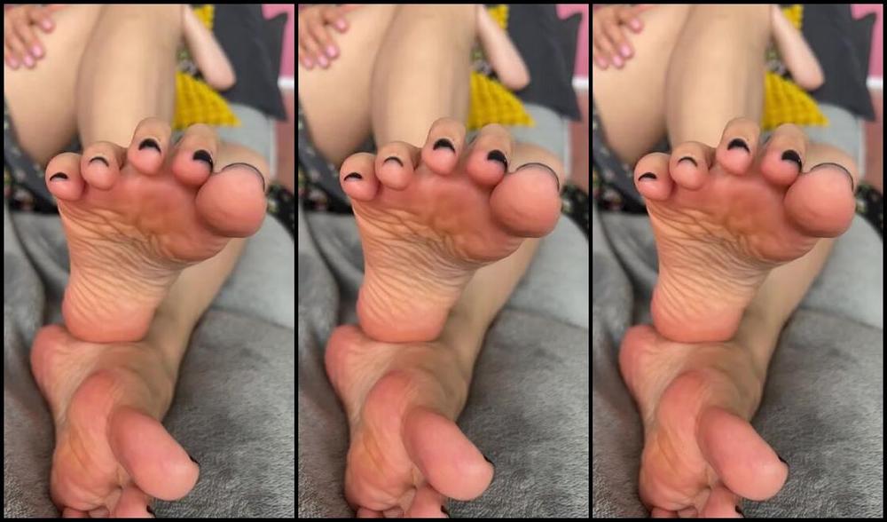 Cute Lily F33T Nicknamed Cute Lily F33T 08 22 2024 Onlyfans Video How Do You Like This Pov