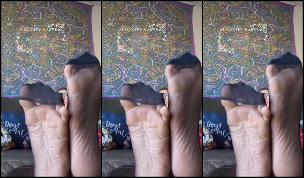 Almighty Maeve Nicknamed Almightymaeve 12 10 2024 Onlyfans Video Spoiling My Nylon Lovers Enjoy Seeing My Long Toes And Soles