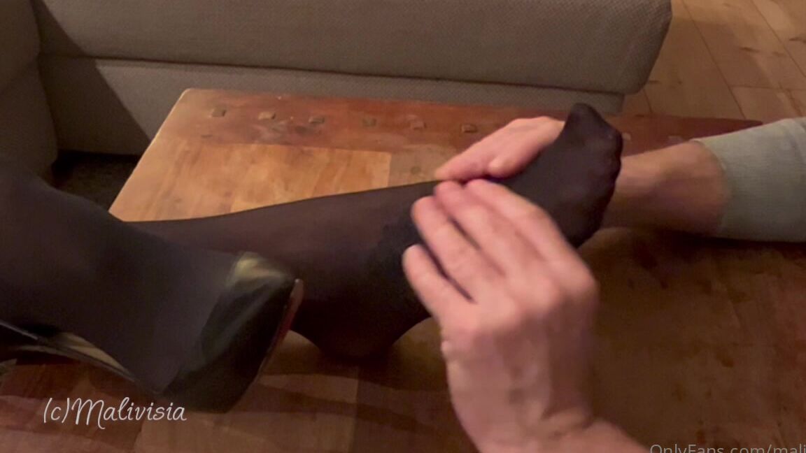 Malivisia Worship And Massage My Nylon Feet