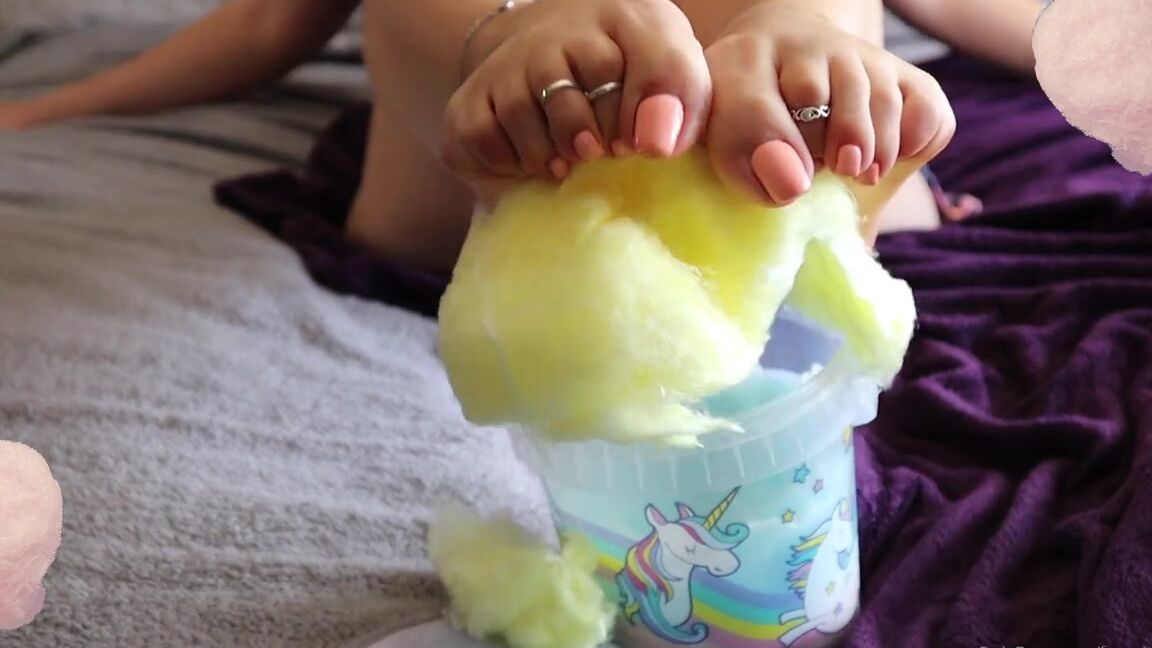 Footsiegalore Onlyfans Let The Easter Goodies Start Now What Are Your Fave Sweet Treats Let Me Feed Them To You