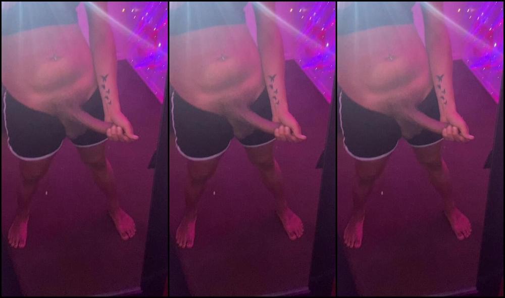 Ravenbabe 2254722643 10 23 2021 I M Always Throbbing Hard Amp Craving Some Thing Wet And Warm I Wish One Of You