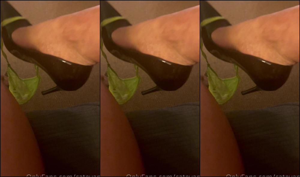 Catevans 2872675718 05 15 2023 My Strawberry Juice