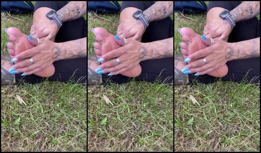 Msmaddy Aka Madsoles 1 Onlyfans I Think These Sweaty Soles In The Park Are Going To Be A Weekly Occurrence Would You Wanna See M 13