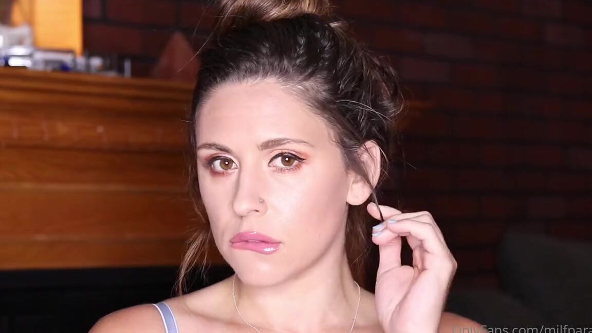 Sunny Zass Nicknamed Milfparadise Onlyfans 05 22 2020 Sneezing Fetish