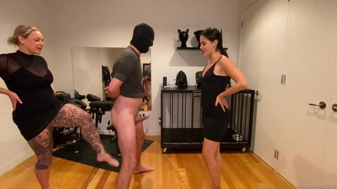 Miss Ayla Reid Nicknamed Missaylareid 11 01 2022 Onlyfans Video How Fun It Is To Bust Balls With Your Bestie Myself Amp Misscecemoore Have Way To