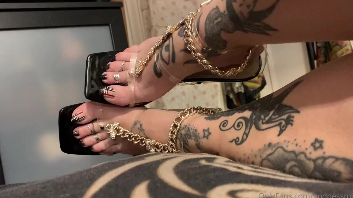 Latinamarina Onlyfans Couple Clips For Ya 1