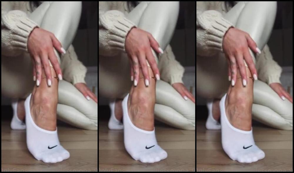 Goddessmona 91 Onlyfans Das Alles Hier Ist Sthetik Pur Fr Dich Lass Den Anblick Wirken Ja Ich Weis Du Willst Hier Seinp