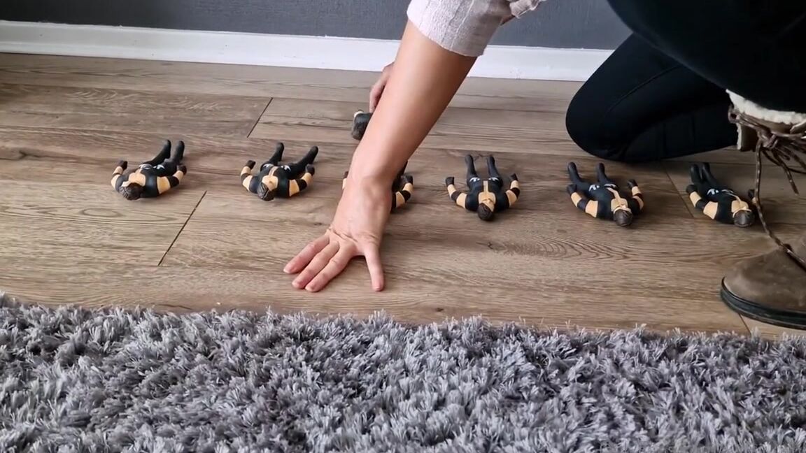 Kats Worn Heels Nicknamed Katswornheels Onlyfans I Wish You Were In This Lineup Like If You Want To See More