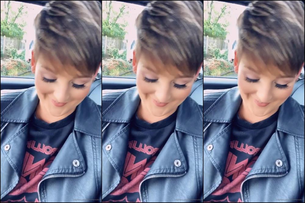 Hannahbrooks I Ve Got Lots Of Naughtiness Coming Up This Week Xxx