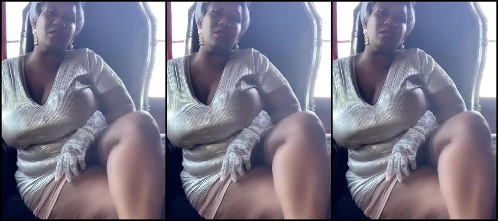 Madam Caramel Onlyfans Sniff My Panties Boi