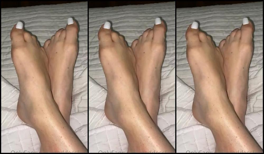 Fendi Feet Aka Goddessfendi Onlyfans Happy 2 Year Anniversary To Me Show Your Goddess Some Love Here As A Tip Cash App Or Send Me Somp