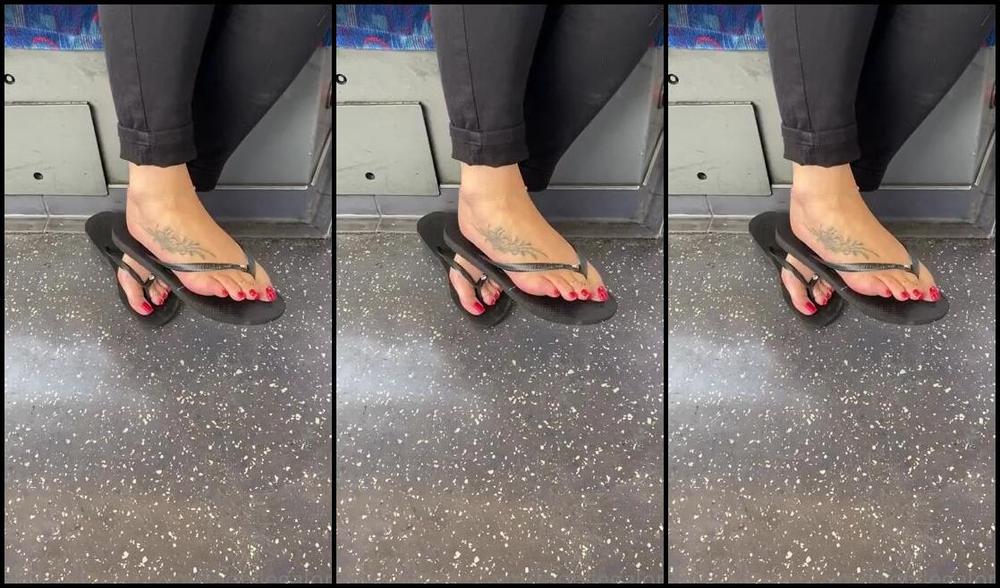 Footsiegalore Onlyfans Flip Flop Friday Imagine Taking A Sneaky Video If You Were On The Tube With