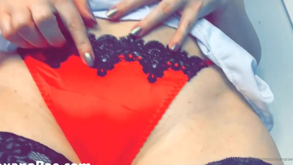 Goddessroxanarae Nicknamed Missroxanarae 08 01 2019 Onlyfans Video What If I Was Your Nurse