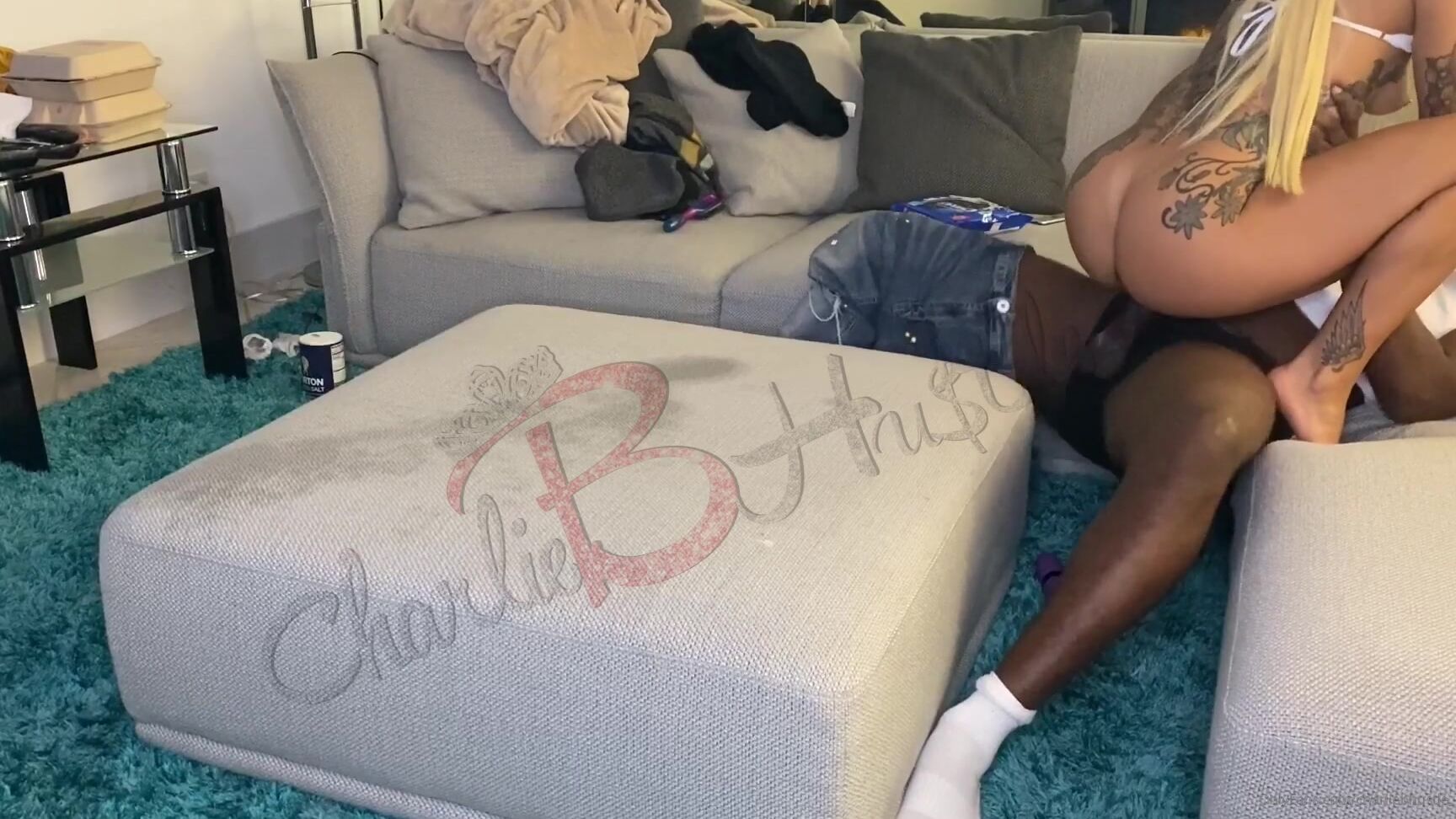 charliebhustle-13-02-2020-149747001-a-wild-sloppy-suck-and-fuck-i-had-a-few-drinks-lol-.-i-didn-t-realize-i-