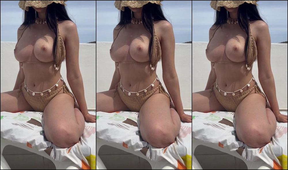 Atomicbrunette18 382