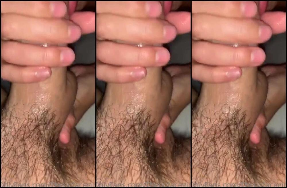 thenofacegirl-25-05-2020-358880426-if-she-doesn-t-wake-u-up-like-this-is-she-even-the-one