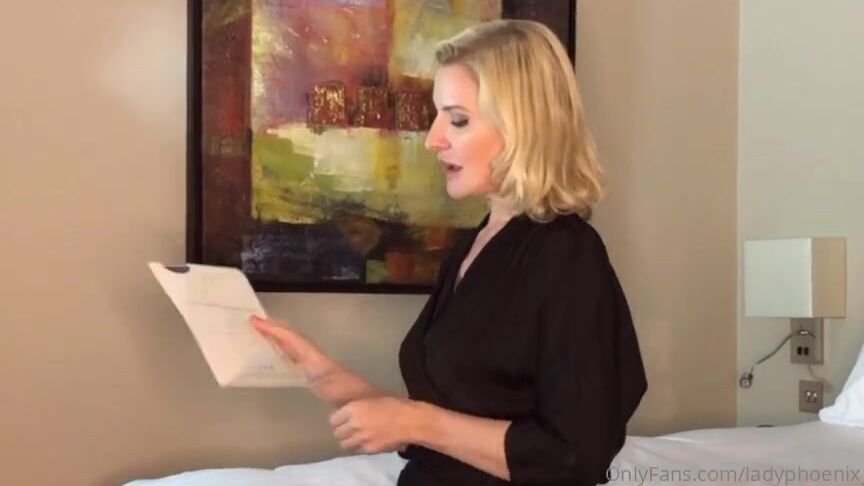 Lady Phoenix Nicknamed Ladyphoenix Ldn Onlyfans Friday Night Movie Trailer See Me Collar My Slave And Make Him Watch As I Slip Into The Fully Fashio