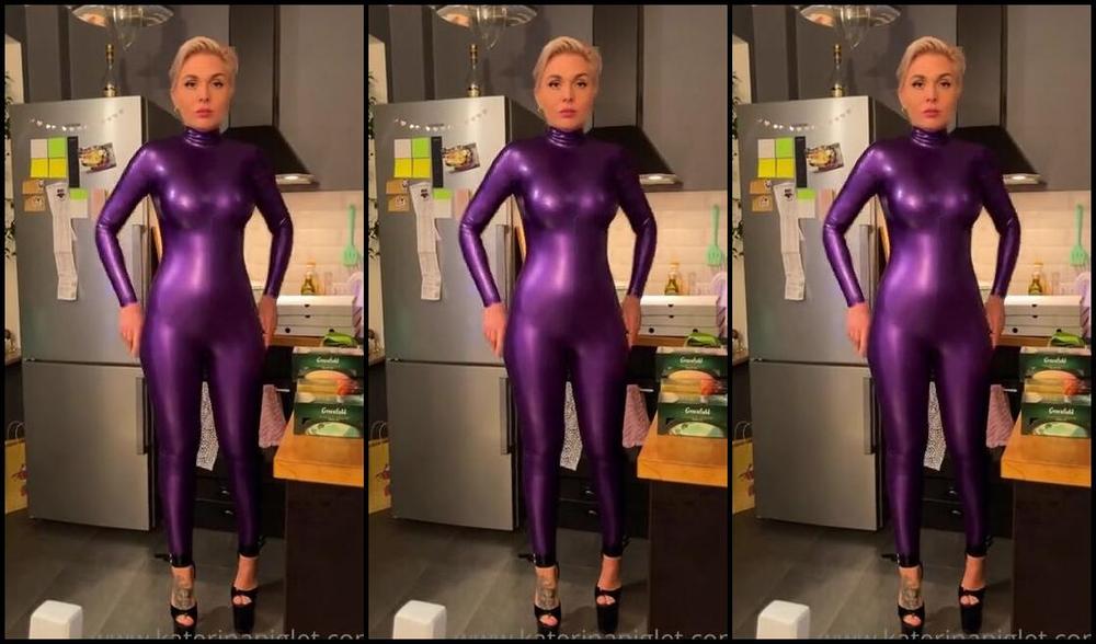 Katerina Piglet Nicknamed Katerinapiglet Femdom 01 11 2021 Onlyfans Video Do You Want Tea