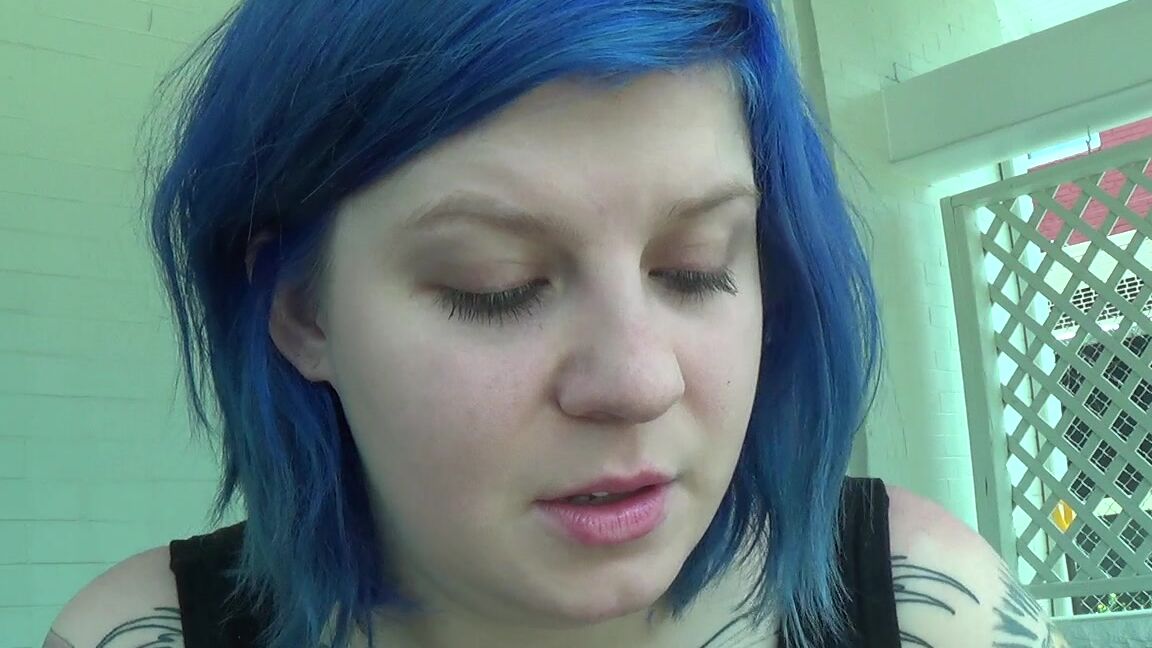 The Elle Hell Getting Stoned And Flashing Motorists