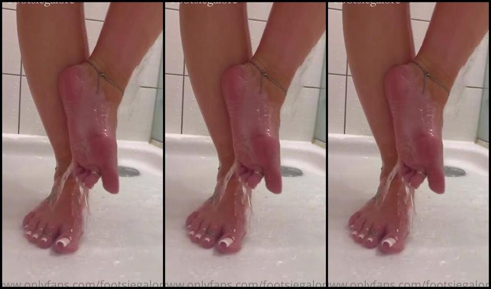 Footsiegalore Onlyfans Self Care Sunday There S Something About Being Dripping Wet And So Very Hot That Is Just So Sexy