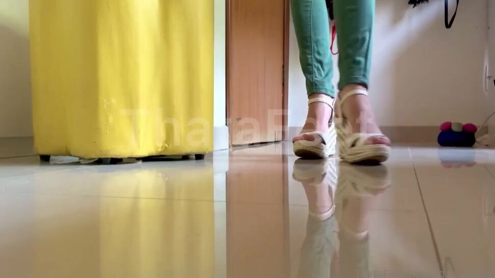 Thatafeet Nicknamed Thatafeet Foot Fetish 09 27 2021 Onlyfans Video Anabela Gostam