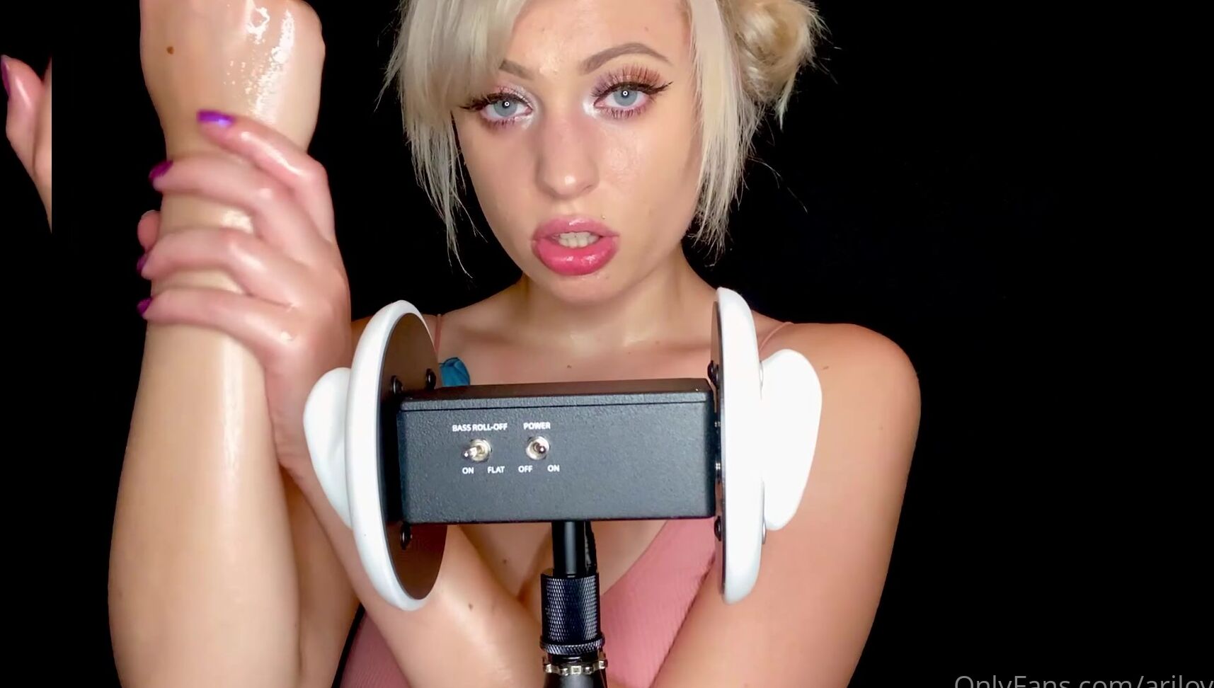 Arilove Housewife Rp Asmr Dio Oil Massage Xxx Version