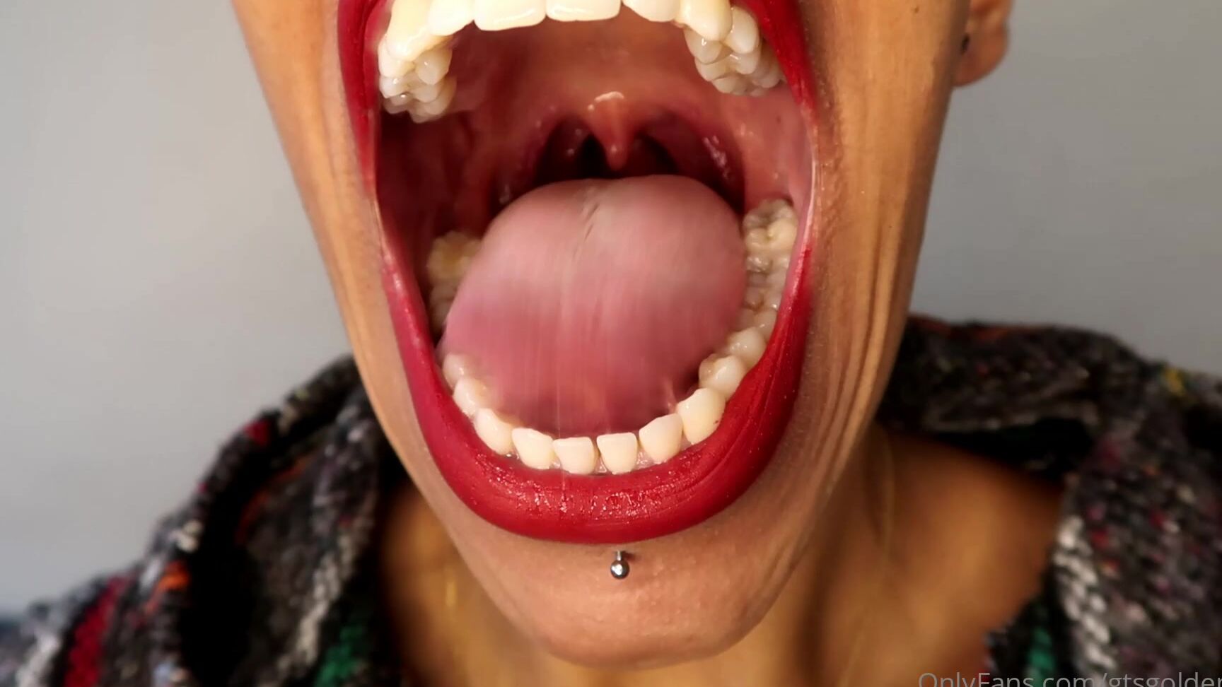 Gtsgoldenlace Macro Tongue Views Enjoy Me Showing Off My Fat Tongue With A Little Slow Motion Too X