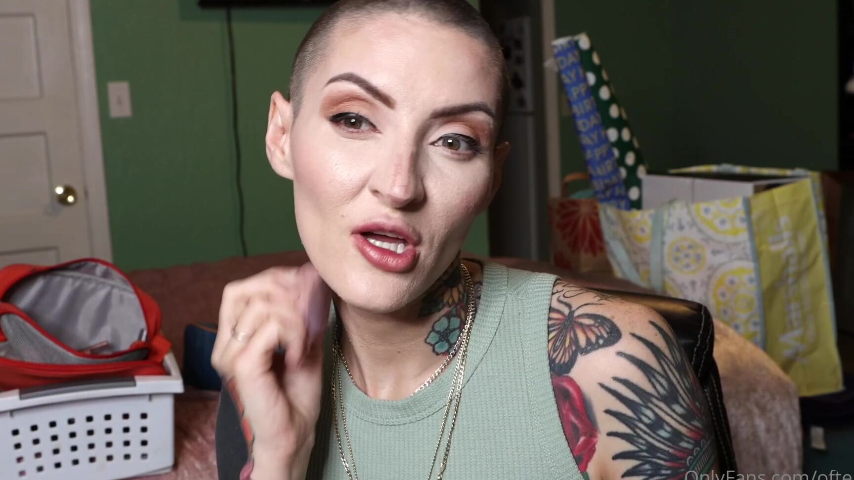 Oftenelle 2542818918 07 31 2022 Squirt Show From July 30