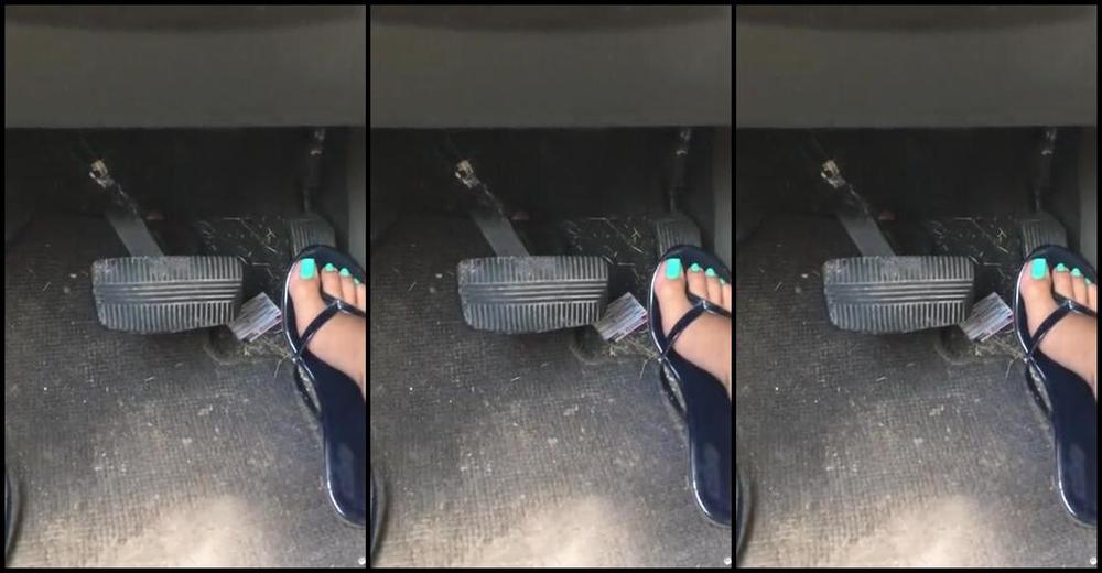 Natalie Fox Nicknamed Nataliefox Onlyfans Driving In Flip Flops