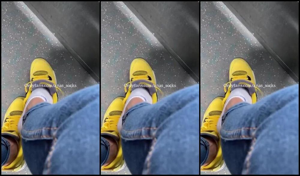 Anas Socks Nicknamed Anas Socks Onlyfans Sweaty Socks Toes And Juicy Soles 8