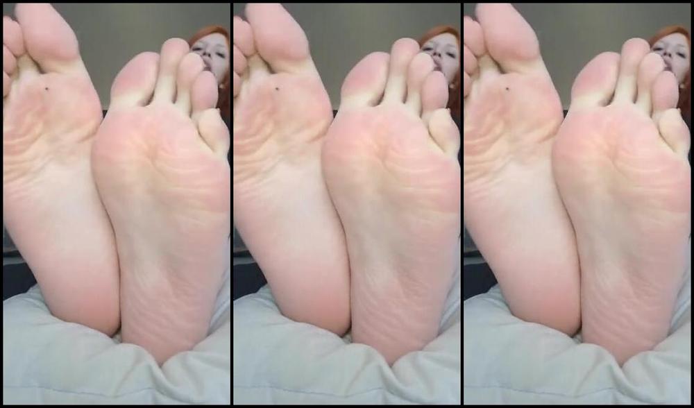 Goddess Sarah Nicknamed Sarahqueeny 09 13 2024 Onlyfans Video I Went To Work And I Arrived Tired Wanting To Take Off My Sweaty Socks