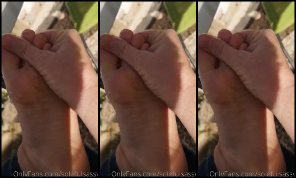 Solefulsassy Onlyfans And This Is What Helps Them To Stay Super Soft Amongst Other Parts Of My Body I Do My Own Pedi