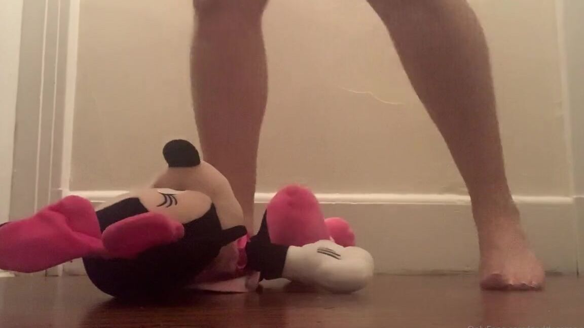 Goddessmonica00W Onlyfans Are You Into Tramplingp