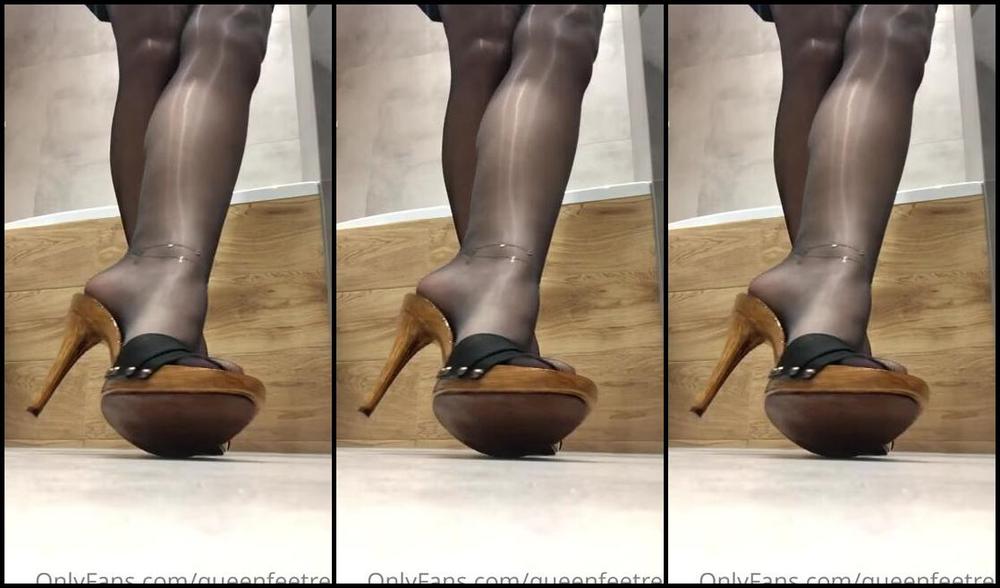 Queenfeetred Nicknamed Queenfeetred Onlyfans What U Think About This Shoes