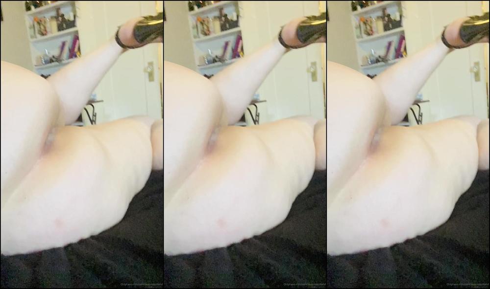 Deliciousondemand Playing With My Pretty Pussy In Slow Motion