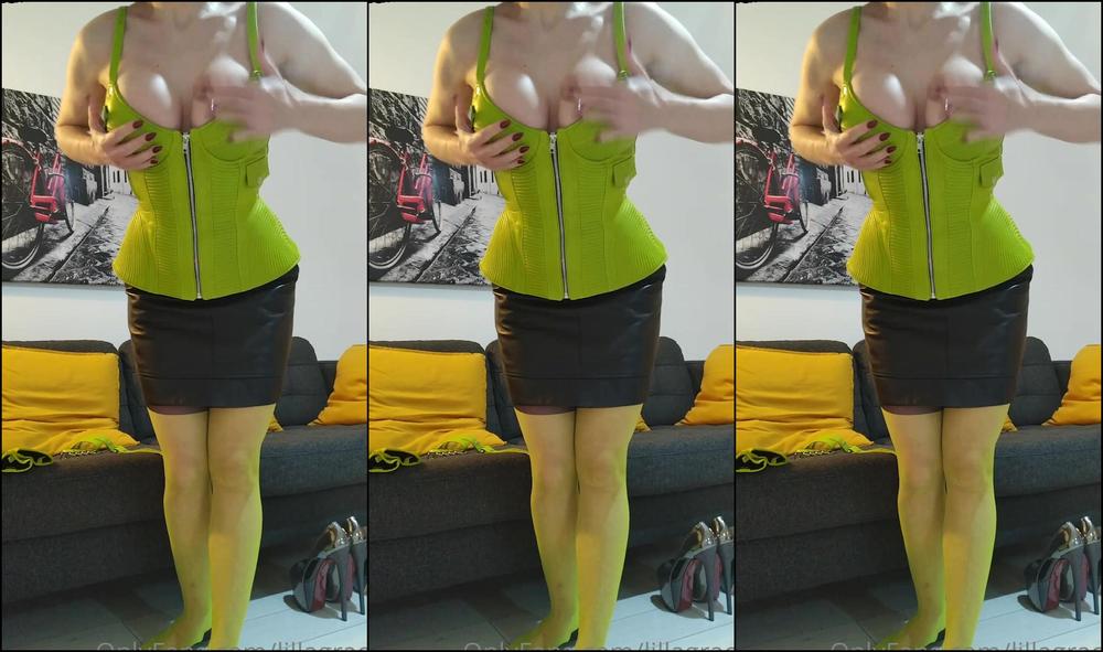 Lillagrace Going Out For A Date In Leather And Nylons And No Panties P