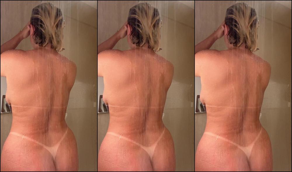 Dannicacardillo 3227741594 03 05 2024 Meu Banho De Hoje Ser Sob Os Seus Olhos