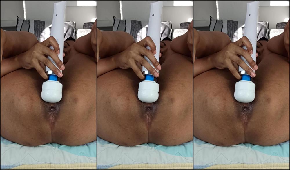 Xamy Playing With My Hitachi