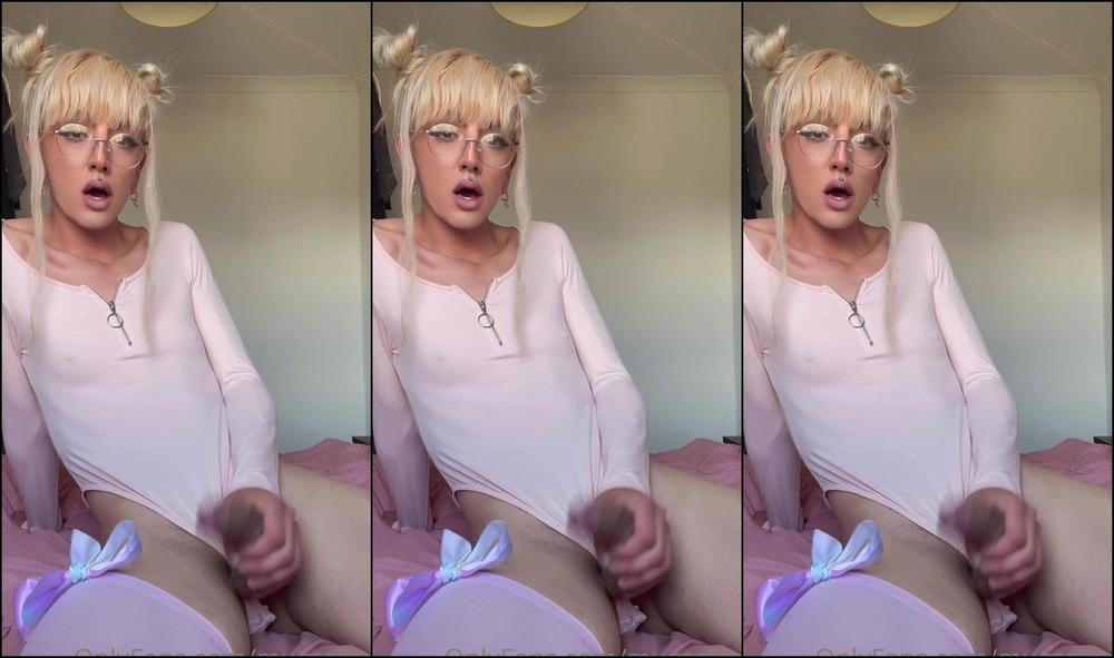 Muasshole Wanted To Try Something New So Here S A Lil Gf Experience Won T You Cum W Your Gi