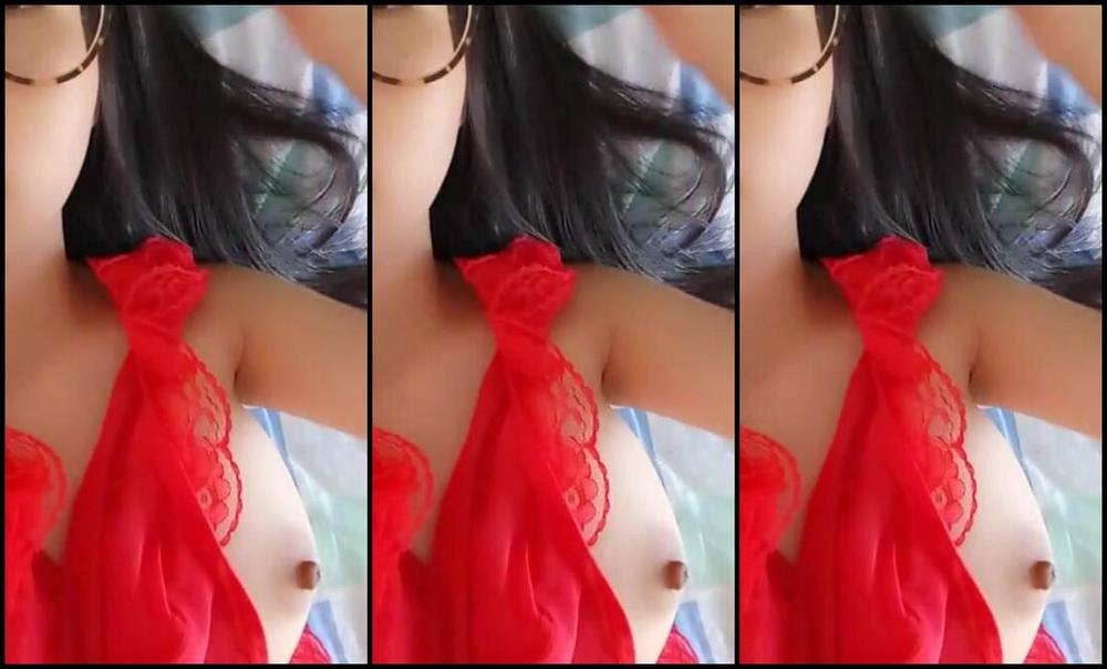 Solo, Amateur, CloseUp, Posing Girl in Red SiteRip