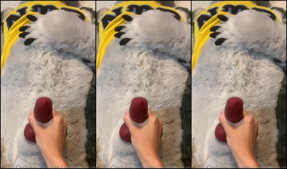 Angel Pups 157447690 Sneaking Off For Some Handsy Fun With The Big Wolf 01 3Ae1801F 471F 4372 A0B3 F2C99A4Ef22B