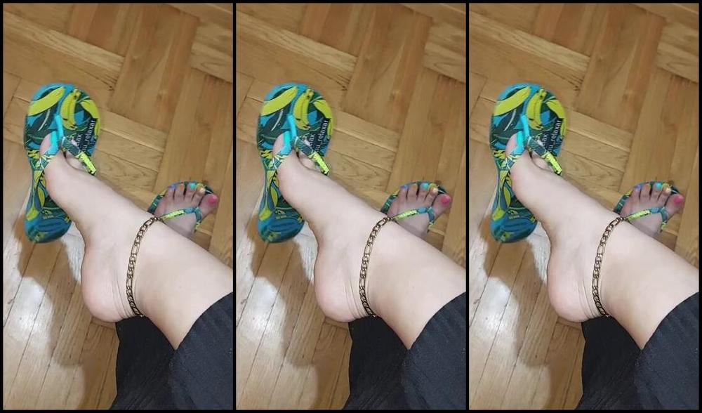 Mica Sandy Nicknamed Sandysmallfeet 03 27 2025 Onlyfans Video Sensual Dangling Oh How Much I Love To Tease You