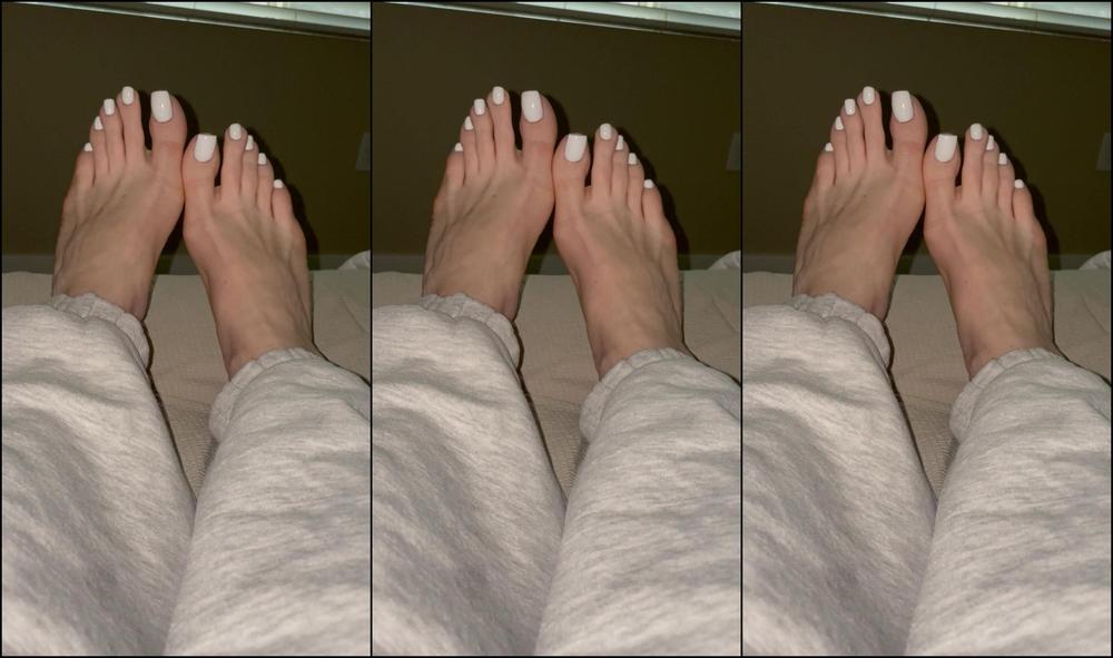 Goddessfendi 3091026942 11 17 2023 Waking Up To These Beautiful White Toes Makes My Heart Happy Drop A Tip If