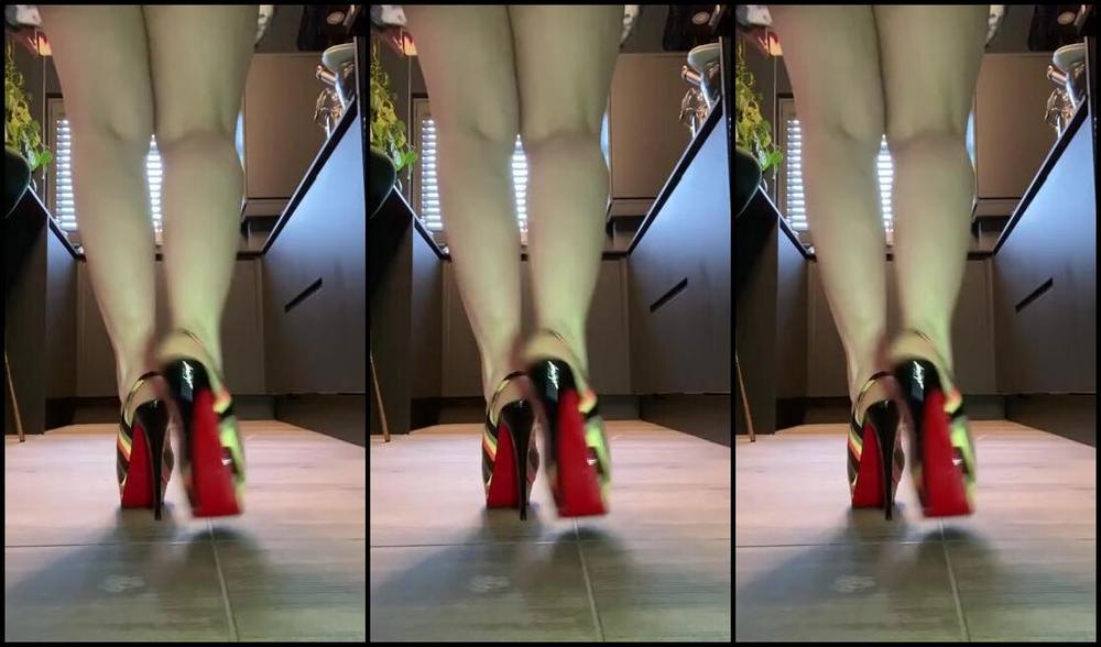 Miss Harriet Nicknamed Redtoes Onlyfans Barefoot In Louboutin Peep Toe Sling Backsenjoy